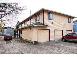 334 East St, Springfield, OR 97477