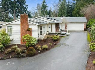 6420 NE 129th Place, Kirkland, WA 98034
