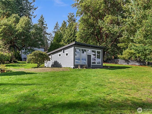 4th image of 33244 Eglon Road NE