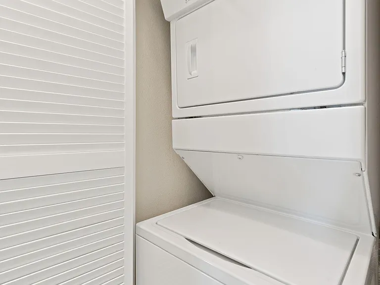 1480 Broadway #2524 — Photo 17