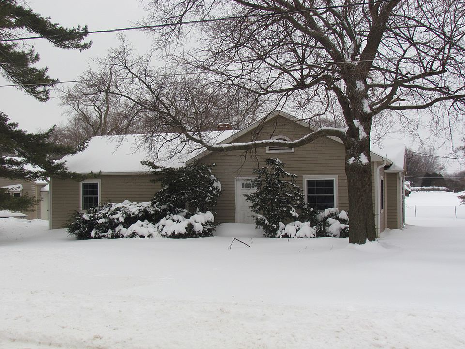 1st image of 35821 N Green Pl