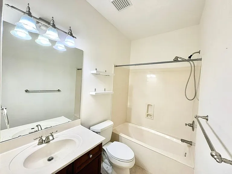 603 Buckeye Ct — Photo 36