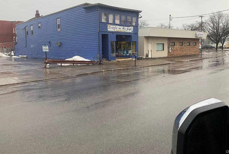 2nd image of 108 N Prospect St
