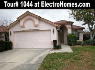 1044 Dartford Dr, Tarpon Springs, FL 34688