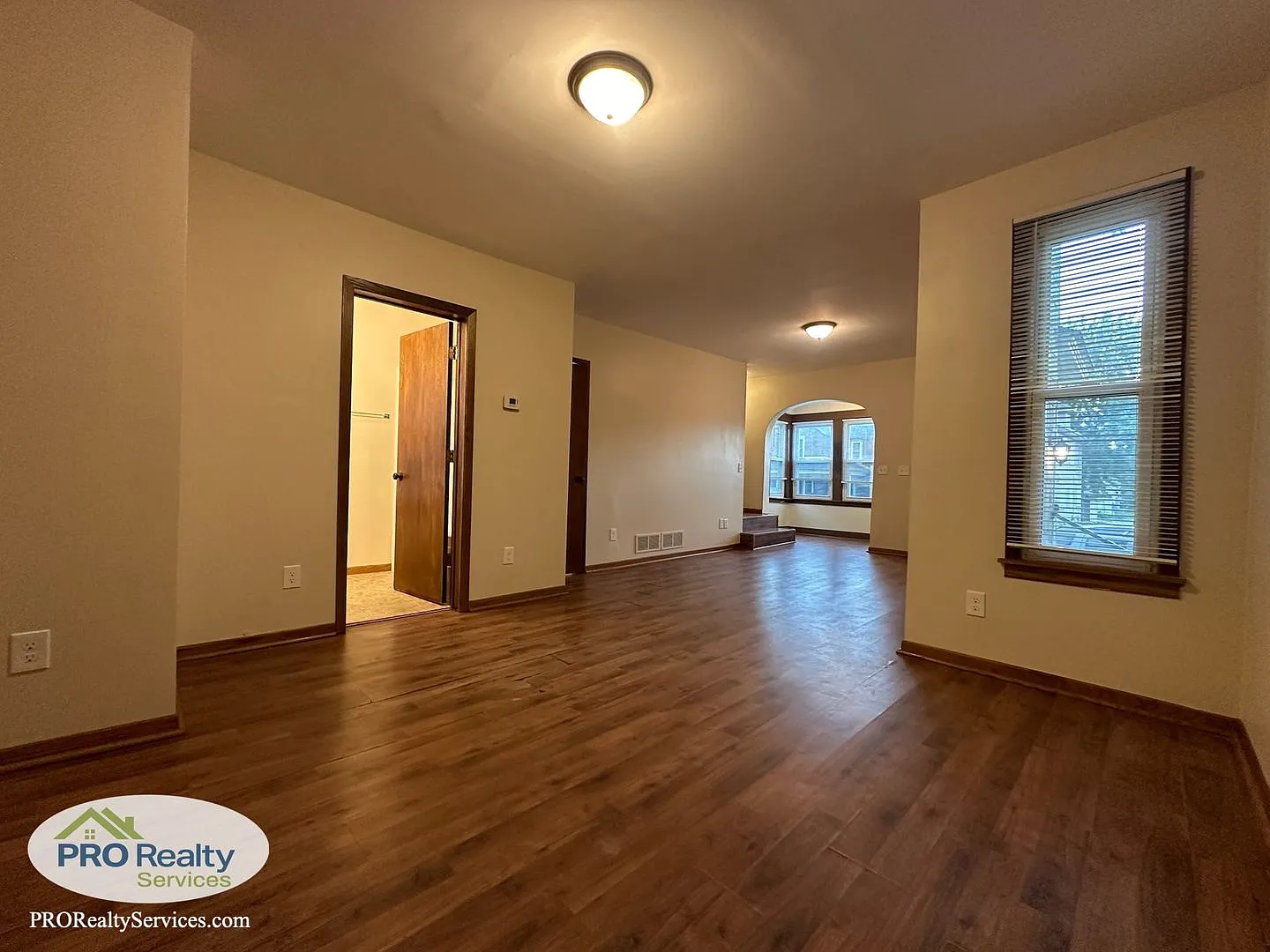 3 Bedroom Home in St. Paul — Photo 2