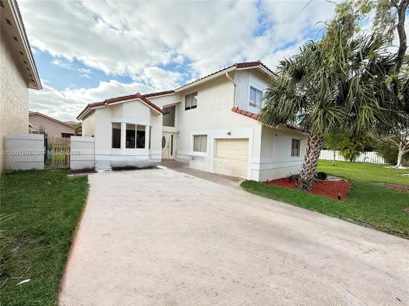 18318 NW 61st Ct, Hialeah, FL 33015