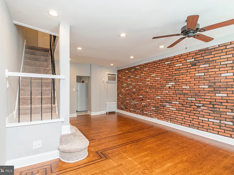 3138 Tilton St — Photo 7