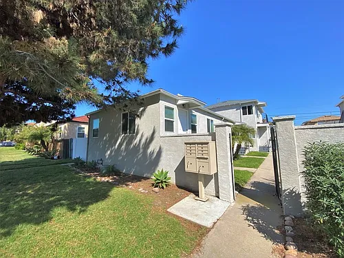 2078 Felspar St Photo 1