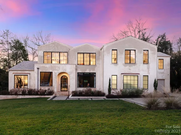 5830 Creola Rd, Charlotte, NC 28270