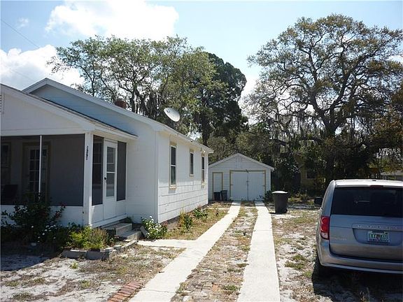 2nd image of 1621 N Myrtle Ave
