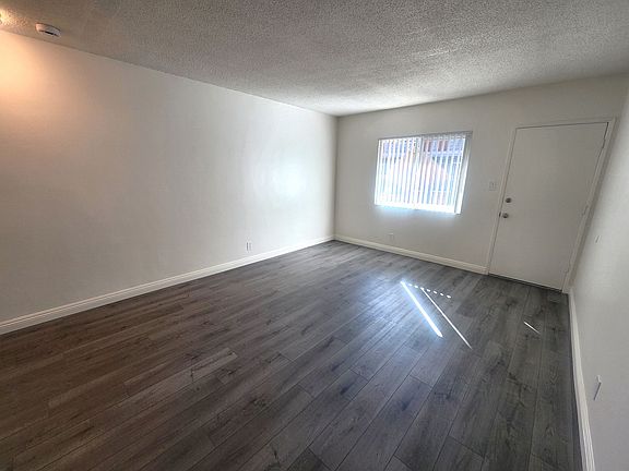 5th image of 10309 S Inglewood Ave APT 24