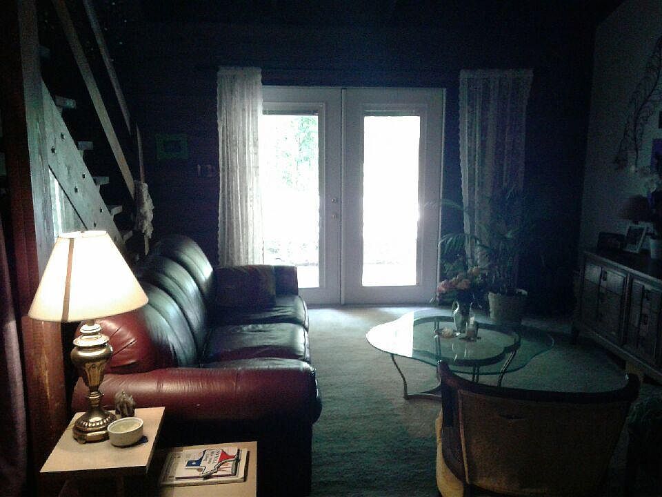 1st image of 302 Wood Grove Ct #17