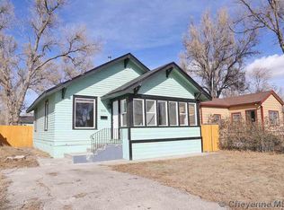 906 E 7th St, Cheyenne, WY 82007