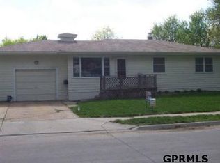 11805 S 53rd Ave, Omaha, NE 68127