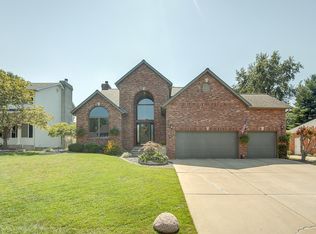 812 Deer Run Rd, Belleville, IL 62223