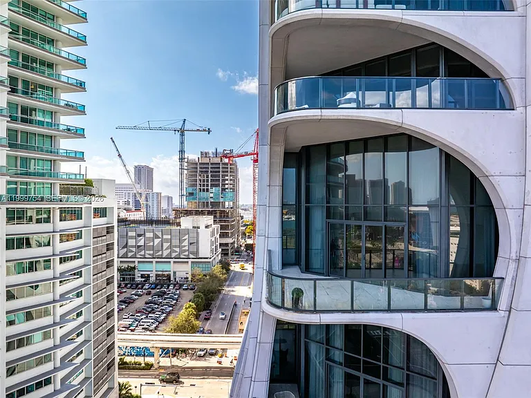 1000 Biscayne Blvd #1201 — Photo 38