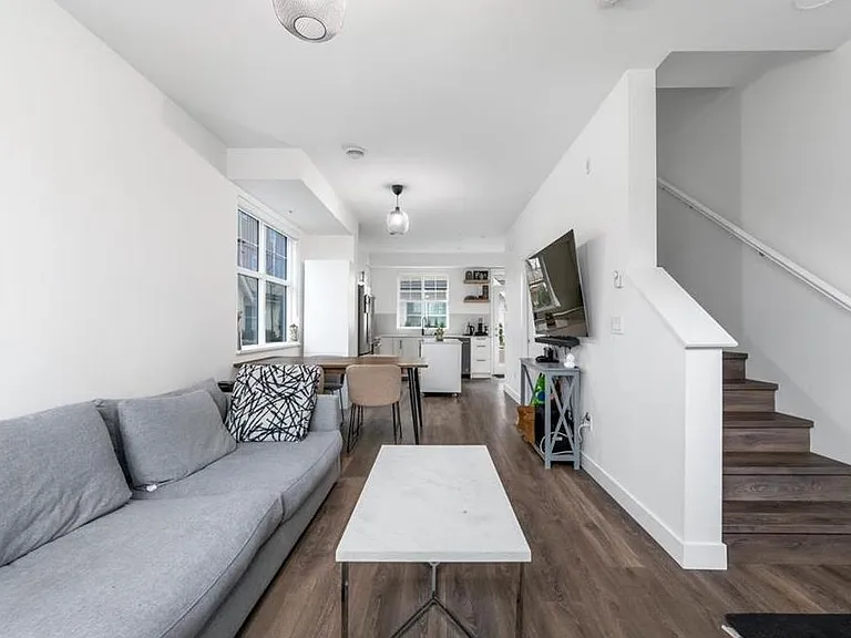 707 Robinson St #108 — Photo 19