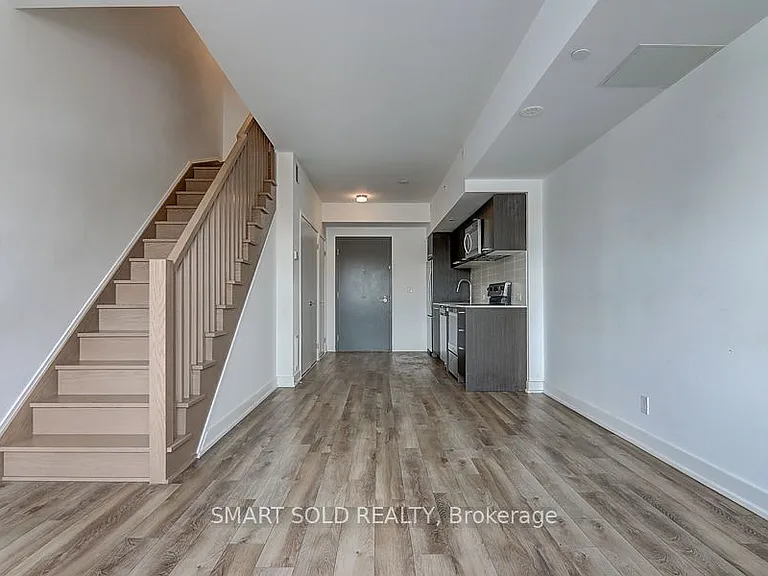 2100 Bridletowne Cir #306 — Photo 6