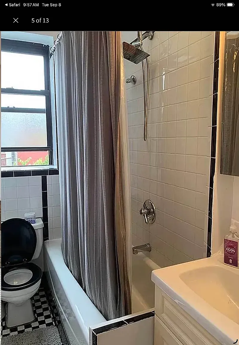 440 East Sixth Street — Photo 4