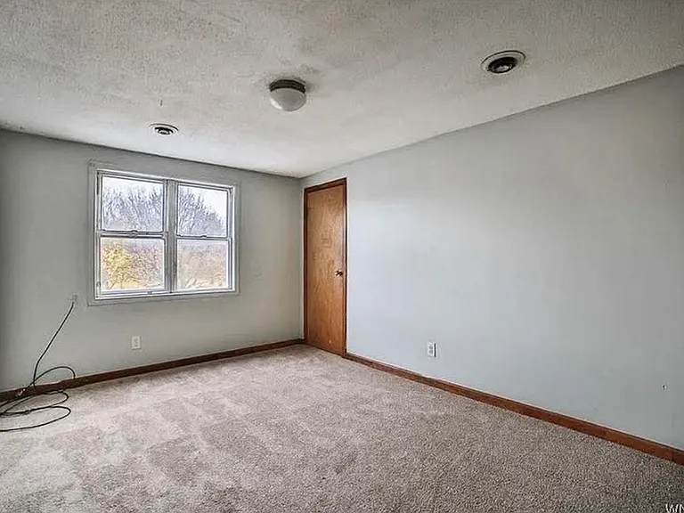 214 Abbott Rd #2 — Photo 8