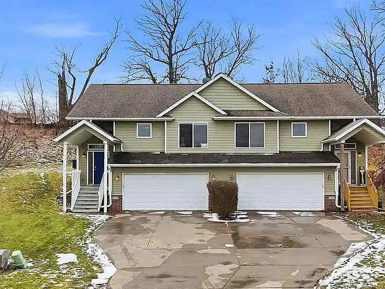 295 Hickory Ct — Photo 29
