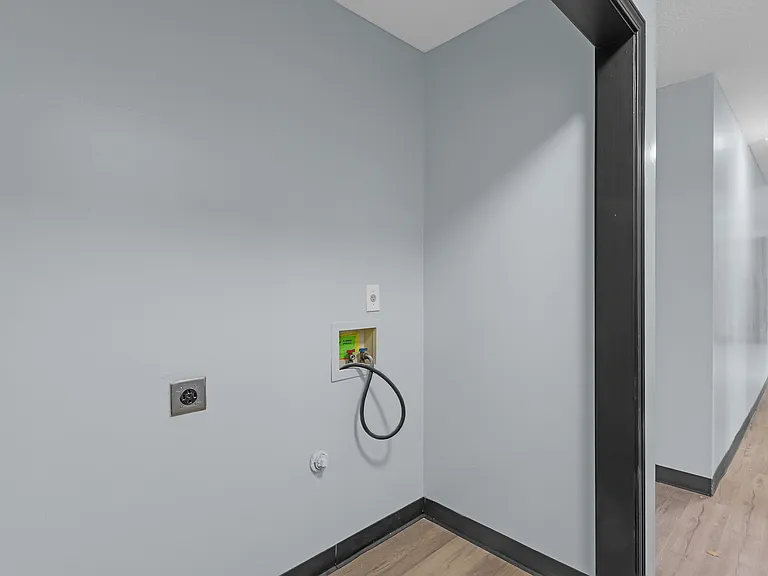 3135 Mimosa Ave — Photo 8