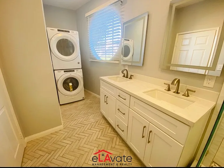 14625 Dickens St #110 — Photo 13