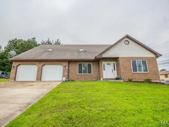 210 Vickie Lynn Ln, Saint Robert, MO 65584