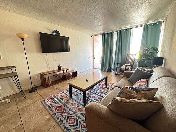 3rd image of 6847 E 4th St APT 5