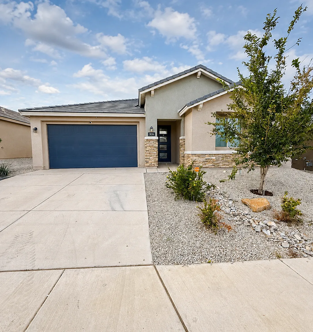 3 bed, 2.5 bath, 2189 sqft, $2,395 — Photo 1