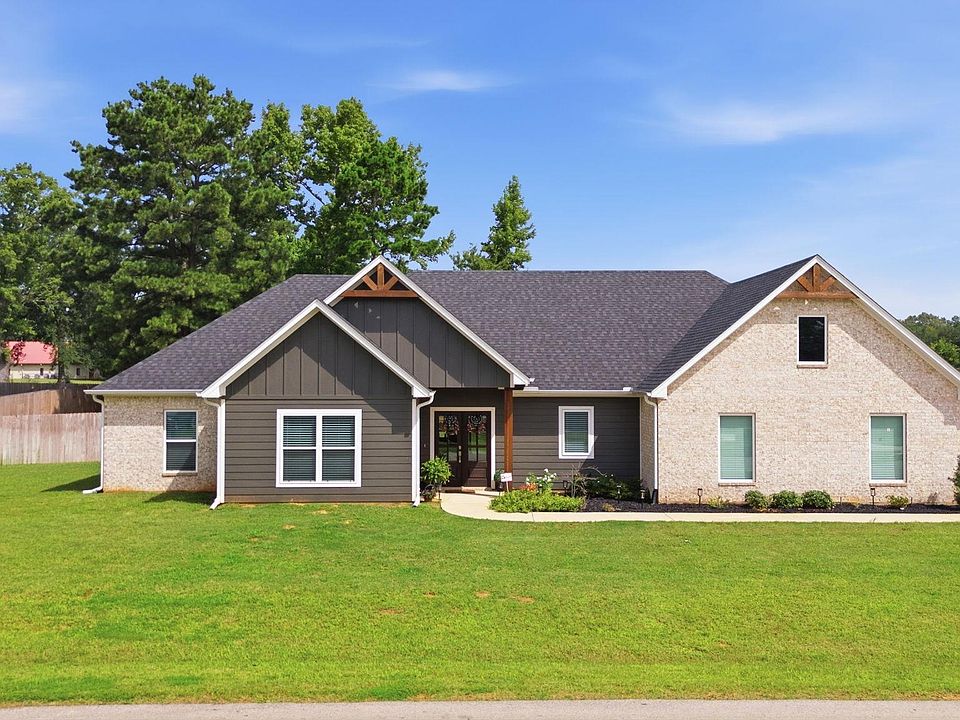 1st image of 20971 Patriot Cir