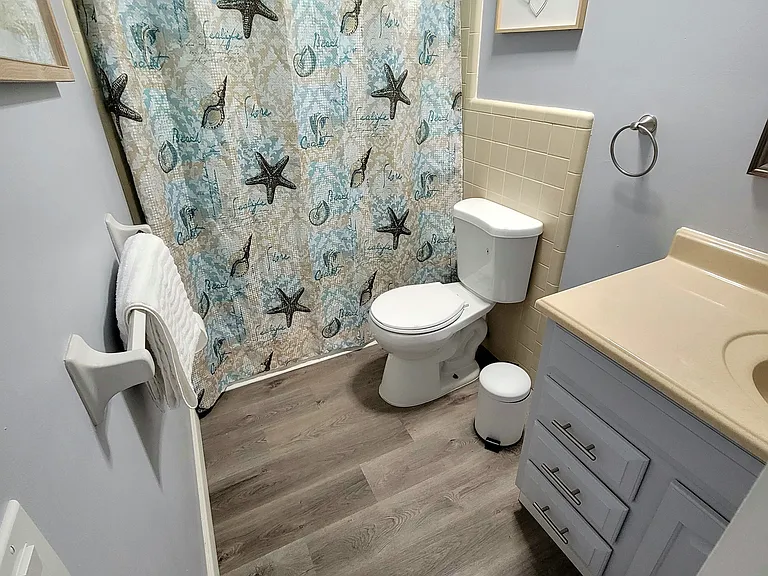 117 Whittier Ln #2 — Photo 5
