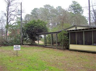 107 3rd St, Ashdown, AR 71822