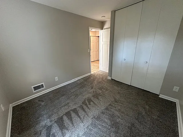 15476 Pennock Ln — Photo 29