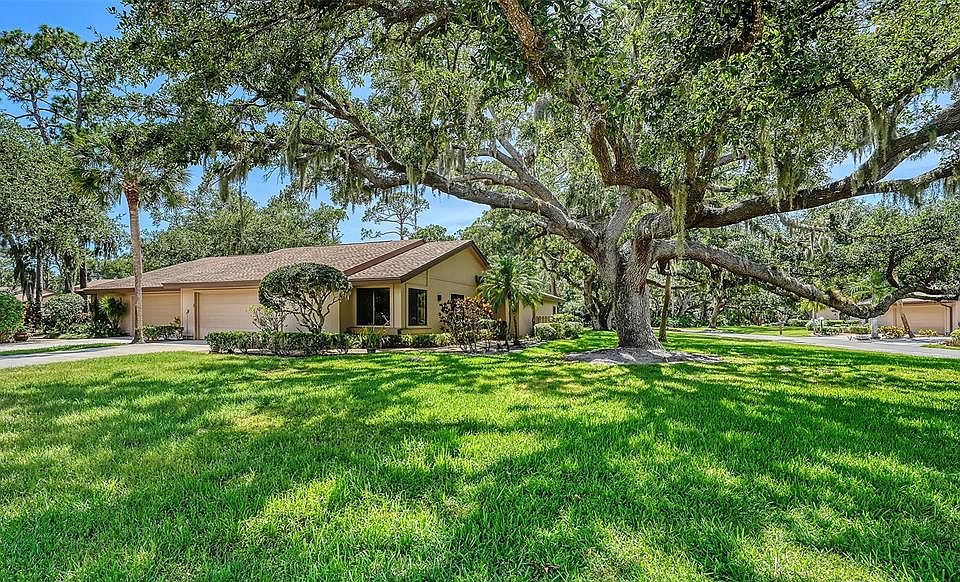 1st image of 4652 OAK HOLLOW DRIVE #19