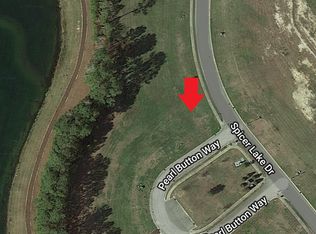 160 Spicer Lake Dr, Holly Ridge, NC 28445