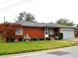 504 S Trenchard St, Decatur, TX 76234