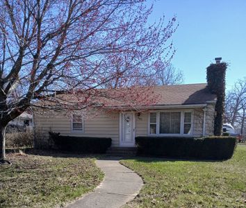 545 Kirkwood Ave, Winthrop Harbor, IL, 60096