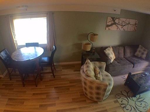 5th image of 10-12 Summit Ave #13