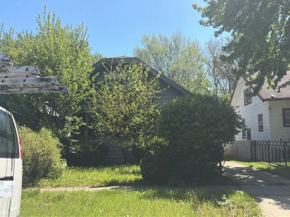 928 Talma St, Aurora, IL 60505