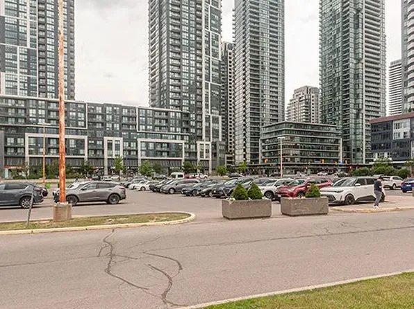 4065 Brickstone Mews #1502, Mississauga, ON L5B 0G3