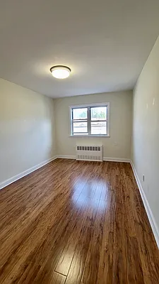 Rented by Mega Homes Realty INC | media 6