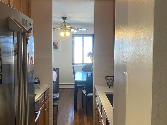 4th image of 607 W Wrightwood Ave APT 702