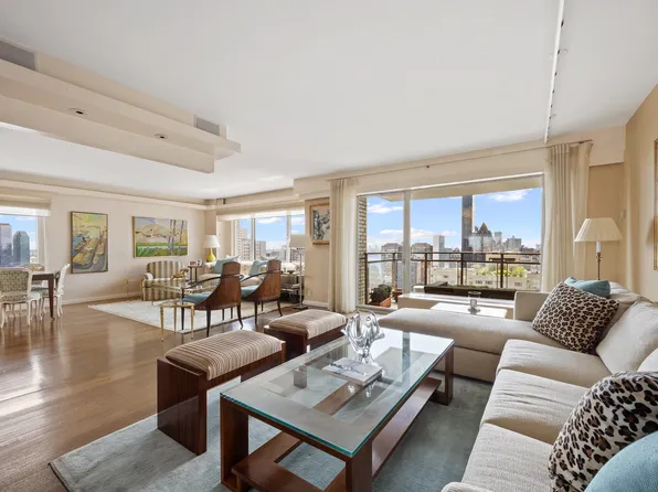 303 East 57th Street 35G image 1 of 8