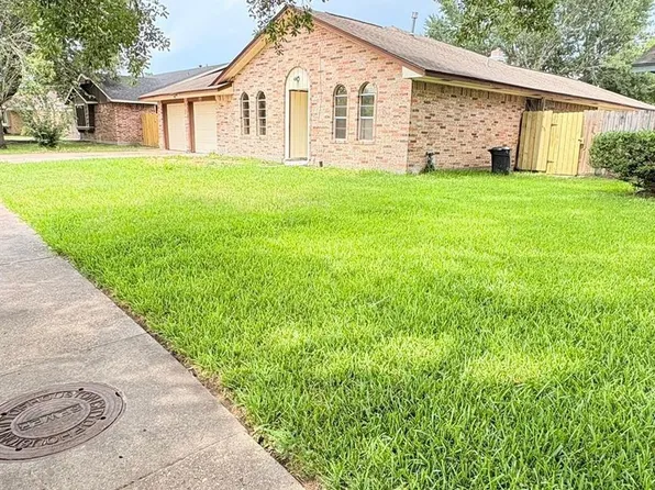 21514 Greenham Dr, Spring, TX 77388