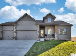 5161 N 177th Ave, Omaha, NE 68116