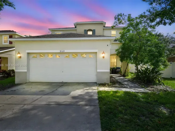 9329 Wellstone Dr, Land O Lakes, FL 34638