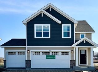 8076 Langley Ave NE, Elk River, MN 55330