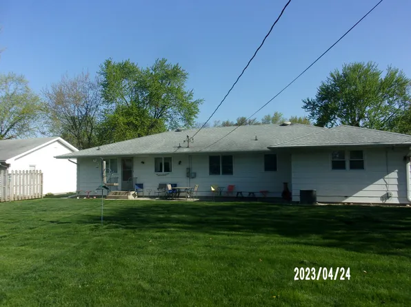109 N Park St, Milford, IL 60953