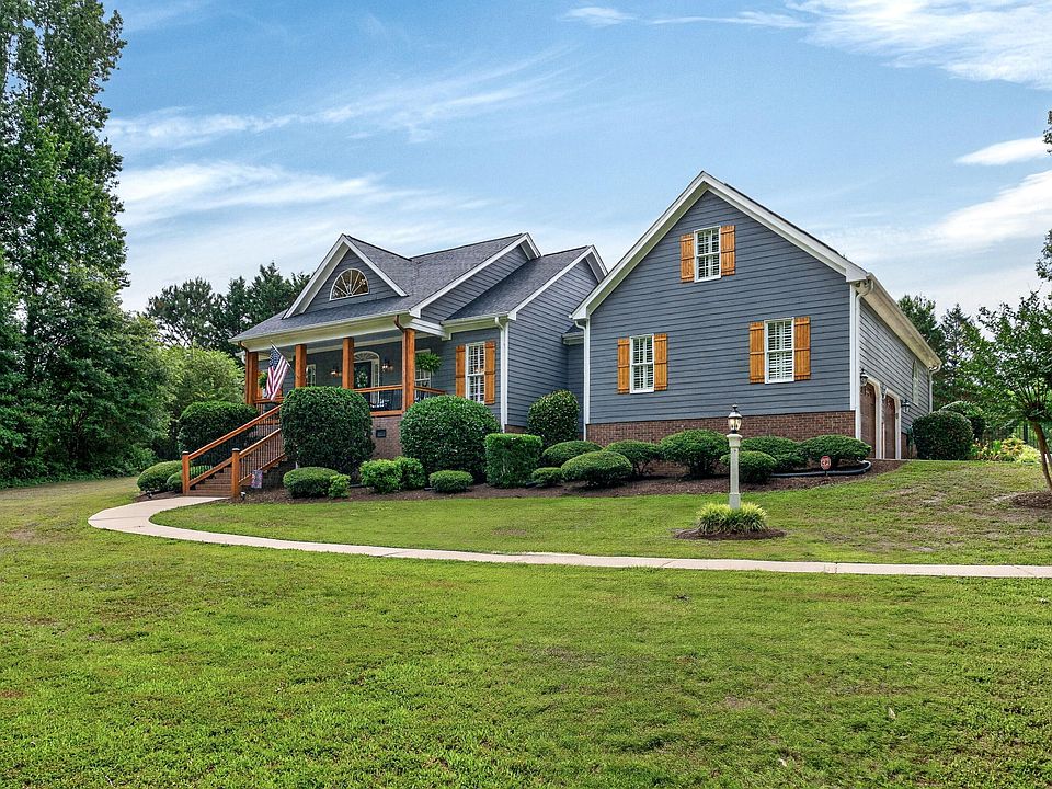 1st image of 7101 Evelyn Cir